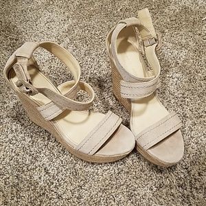 Marc Fisher Wedges